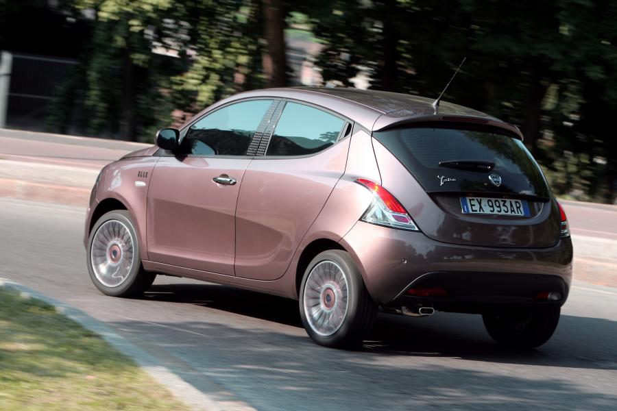  Lancia Ypsilon ELLE (846) 2014 года  (фото 5 из 34)